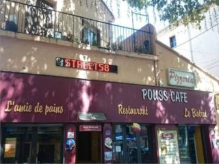 Pouss Café - D8